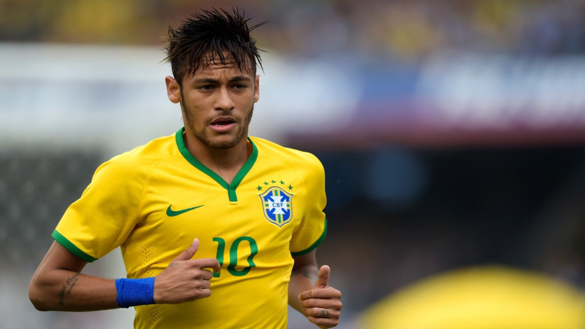 BT体育官网-国际泳坛再掀禁赛风波 顶尖选手涉药遭重罚 职业生涯面临转折